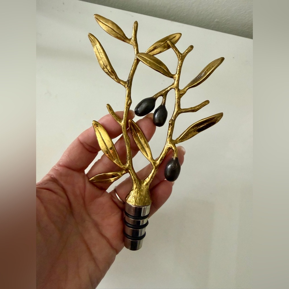 Michael Aram Gold Olive Branch Gold Bottle Stopper with Black Olive Accents - Picture 7 of 7